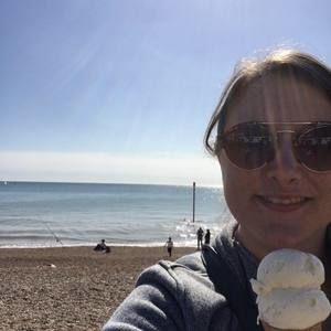 Meet your Posher, Emma